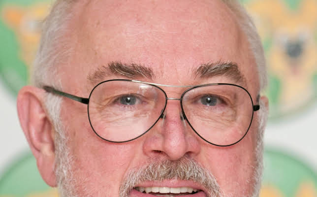 Peter Egan