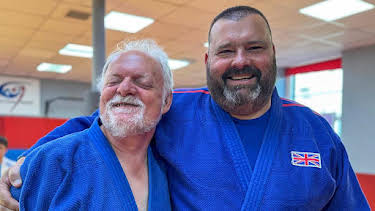 10:00 AM: My Kind of Town (S6) | BBC Two | 1/4 2026