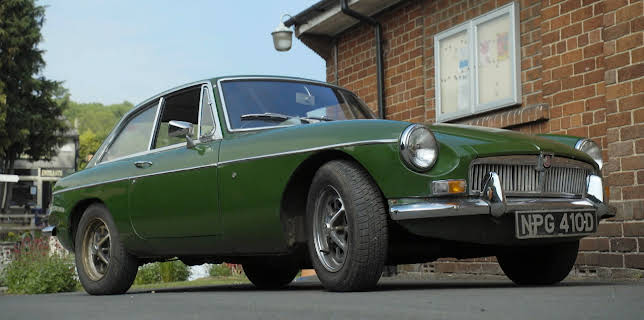 11:00 PM: Bangers & Cash (S1 E3) (S1) | Yesterday | 11/9 2025