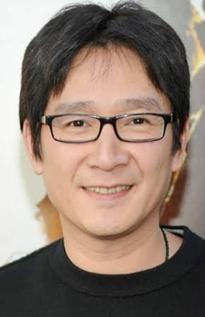 Jonathan Ke Quan as 
