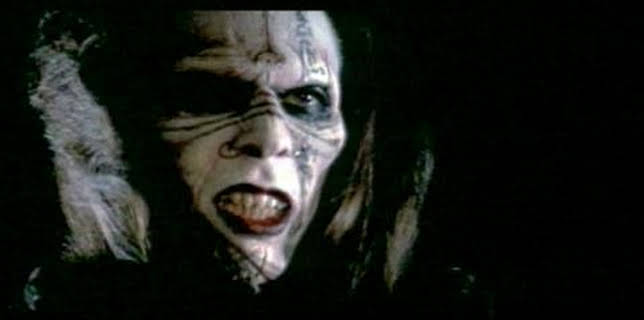 Ghosts of Mars (2001)