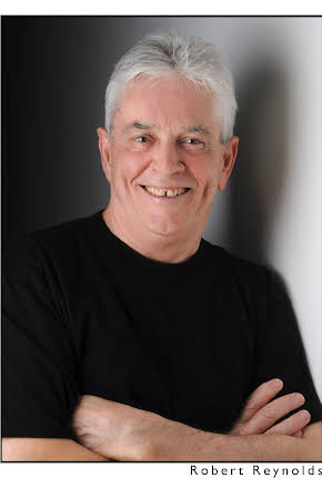 Robert Reynolds as 