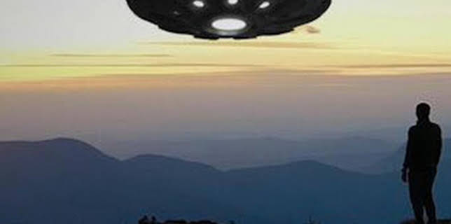 04:31: Extraterrestres. Ellos están entre nosotros: Los espigados negros | Discovery Max | 12/8 2025