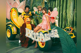 The Bugaloos: Firefly, Light my Fire