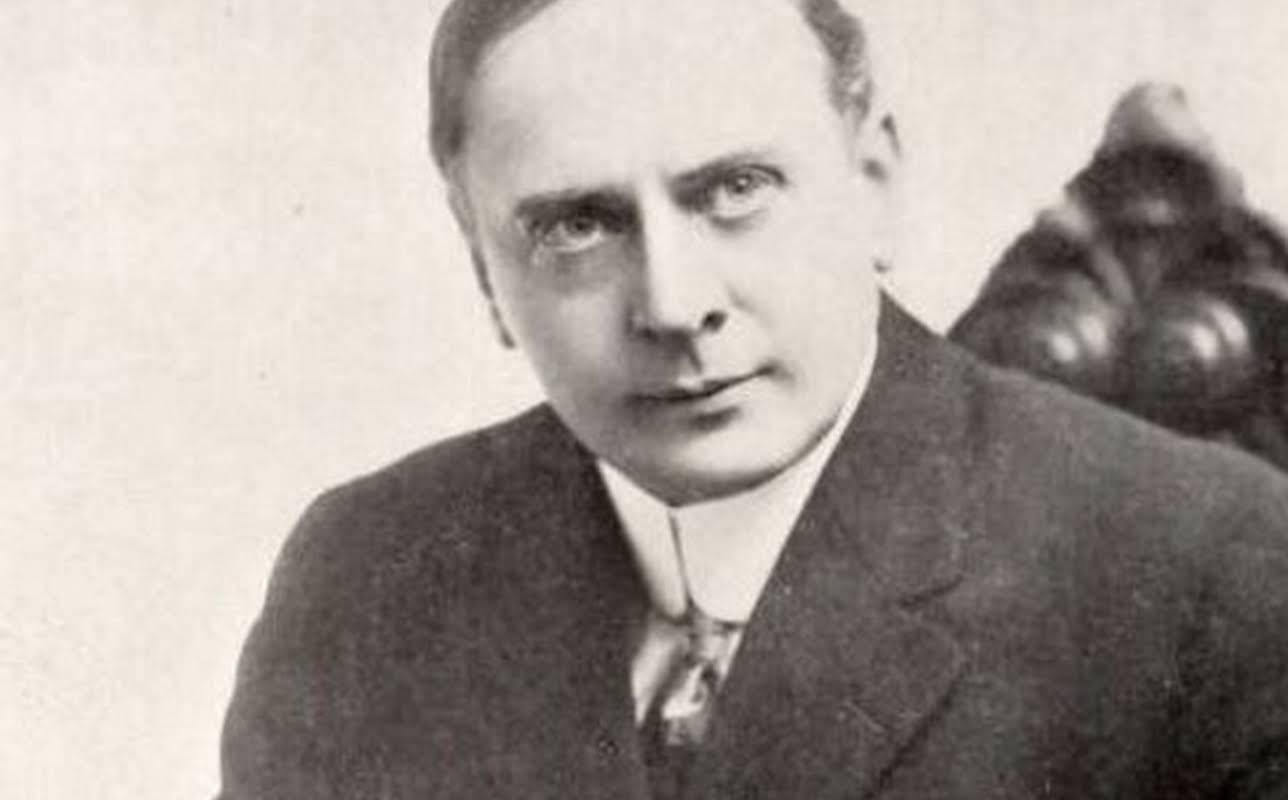 Edward LeSaint