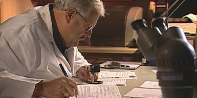 00:40: Medical Detectives - Geheimnisse der Gerichtsmedizin | VOX | 3/11 2026