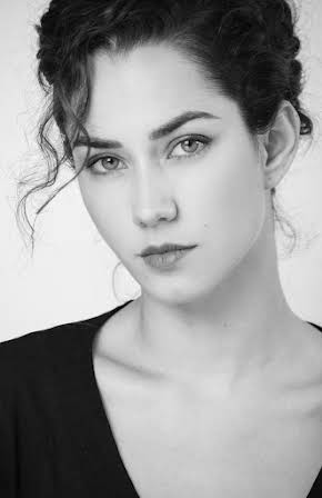 Ximena Romo as 