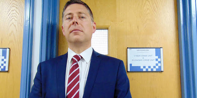 12:00 PM: Special Ops: Crime Squad UK (S3 E5) (S3) | Dave | 11/12 2025