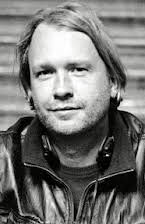 Adrian Panek som Director