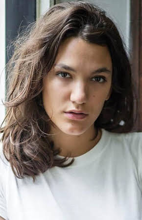 Rita Pauls as 