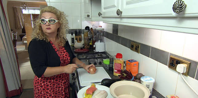 4:40 PM: Come Dine with Me | More 4 | 11/27 2025