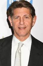 Peter Coyote como 