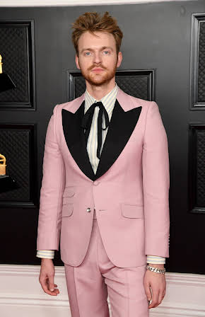 FINNEAS as 
