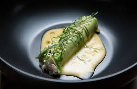 Bobby's Triple Threat, Season 1: Titans vs Adriana Urbina