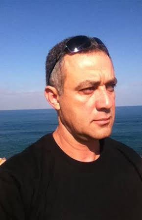 Jony Arbid as 