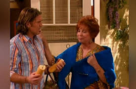 Hannah Montana Volume 1: Grandmas Don't Let Your Babies Grow Up to Play Favorites