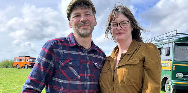 5:55 PM: Four in a Bed | More 4 | 1/24 2026