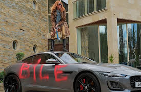 Riot Women S1: Episode 1