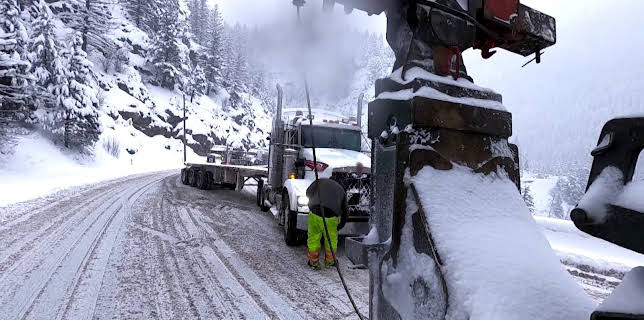 11:00: Highway Thru Hell (S11 E5) (S11) | TV10 | 10/13 2025