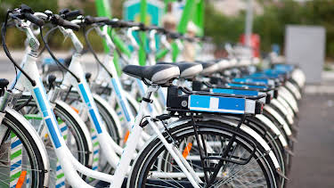 20:35: How It's Made (S20 E8) (S20) | Discovery Science | 4/7 2026