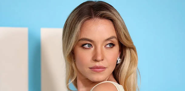 Sydney Sweeney reportedly in talks to join Star Wars franchise.
