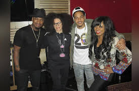 Flex and Shanice: Adventures in Mommysitting