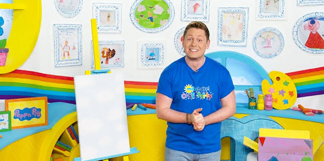 9:05 AM: Milkshake! Craft Party (S1 E21) (S1) | Channel 5 | 12/29 2025