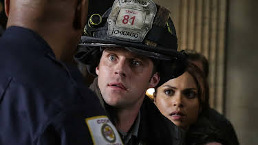 03:15: Chicago Fire (S2 E15) (S2) | Viasat Series | 7/7 2026