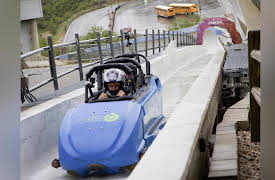 Xtreme Screams, Season 1: Over the Edge