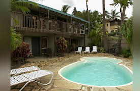 Hotel Impossible: Maui Sunseeker Resort