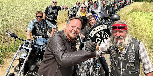 Friso sucht die Freiheit: die Jesus Biker