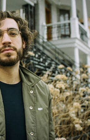 Jeremy Comte as Director