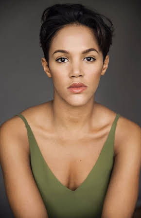 Lily Frazer as 