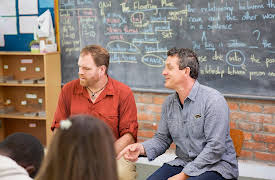 Expedition Unknown: Hunt for Extraterrestrials, Season 1: UFOs Over England