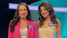 Pointless Celebrities (S17 E13)