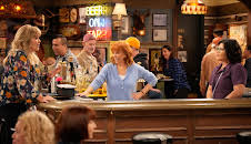 Happy's Place (S1 E9)