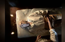 Sleepy Hollow Season 1: The Indispensable Man/Bad Blood