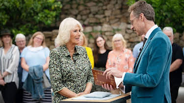 8:00 PM: Antiques Roadshow (S45) | BBC One | 9/6 2026