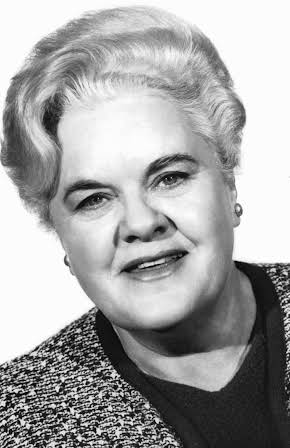 Reta Shaw as 