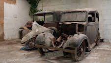 Bangers & Cash (S11 E5)