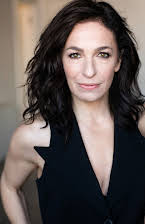 Salli Saffioti som Chloe's Virtual Assistant       (voice)