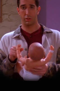 20:28: Friends (T1): Ep.16 El que tiene dos partes (1) | Comedy Central | 6/15 2026