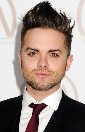 Thomas Dekker as 