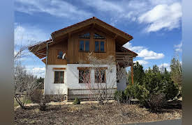 Living Big Sky Season 1: On Budget in Bigfork, Montana