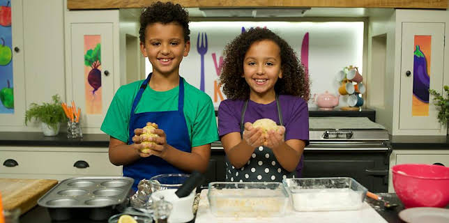 12:00 PM: My World Kitchen (S4) | Cbeebies | 12/11 2025