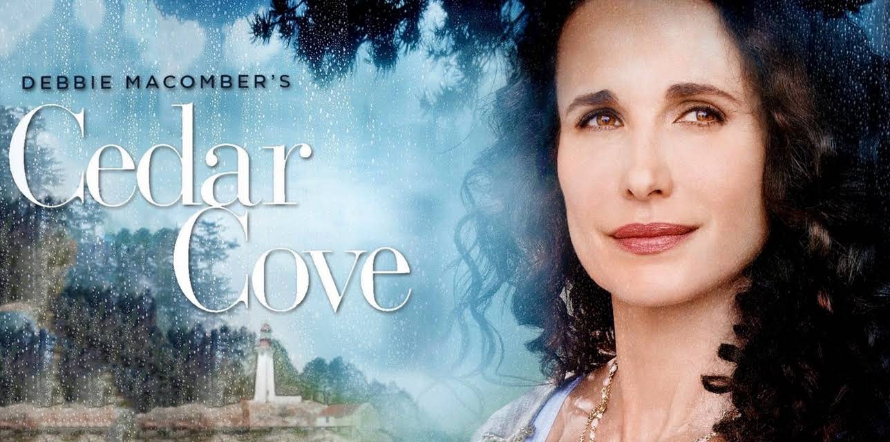 Debbie Macomber's Cedar Cove (2013)