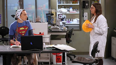 2:00 PM: The Big Bang Theory | E4 | 12/22 2025