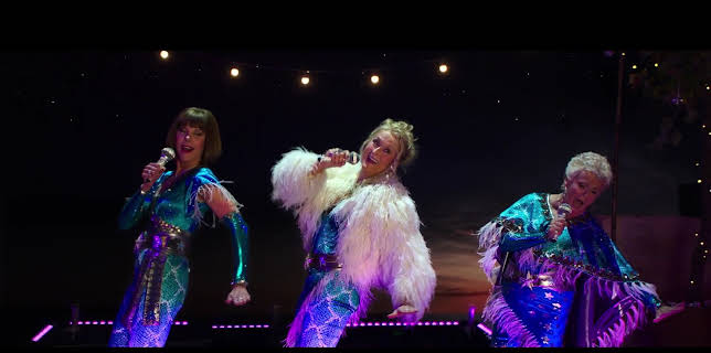 Mamma Mia!: Una y otra vez (2018)