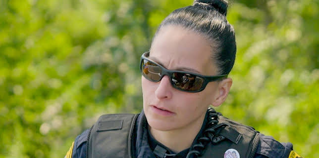 1:00 AM: Motorway Cops: Catching America's Speeders (S1 E4) (S1) | Paramount | 12/18 2025