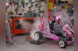 That Girl Lay Lay, Season 1: You-Go-Girl-Kart